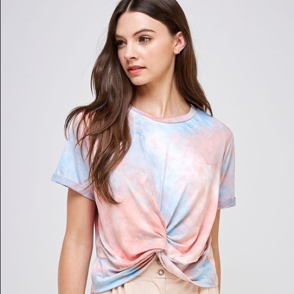 Women’s Tie Dye Shirt Tied Front - Picture 2 of 3